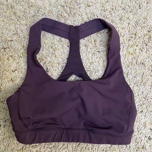 Slightly used Lululemon Sports bra size 6